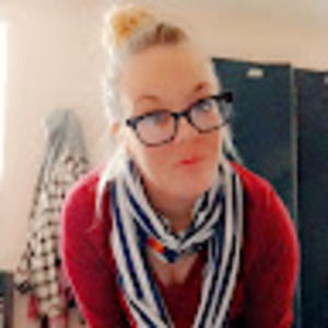 Meet your Posher, Joni